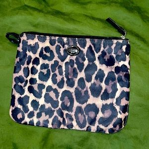 Coach cosmetic bag cheetah